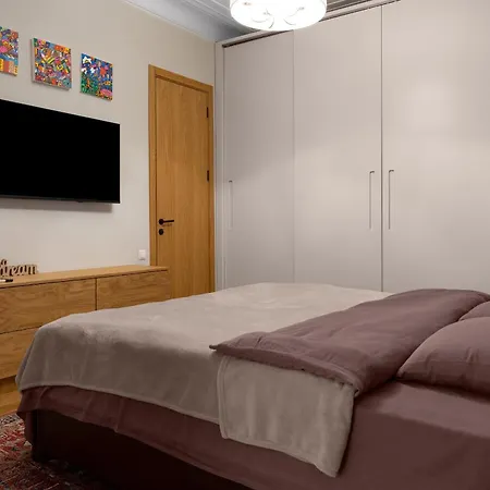 Apartment On Liberty Square With 2Bd Tbilisi Exterior photo
