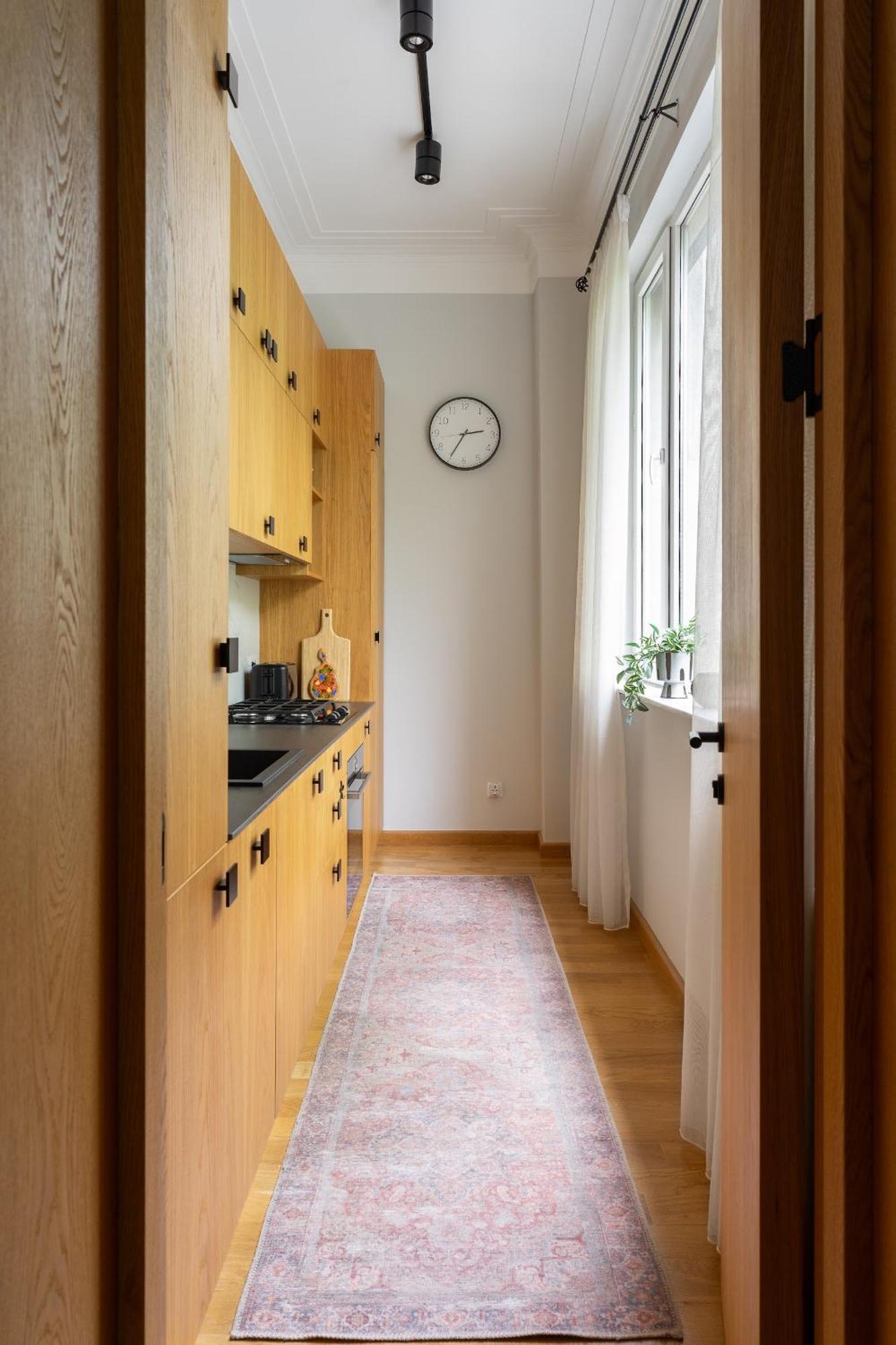 On Liberty Square With 2bd Tbilisi