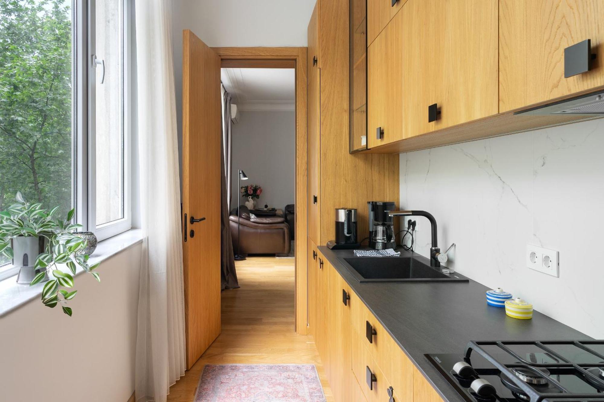 Apartament On Liberty Square With 2bd Tbilisi