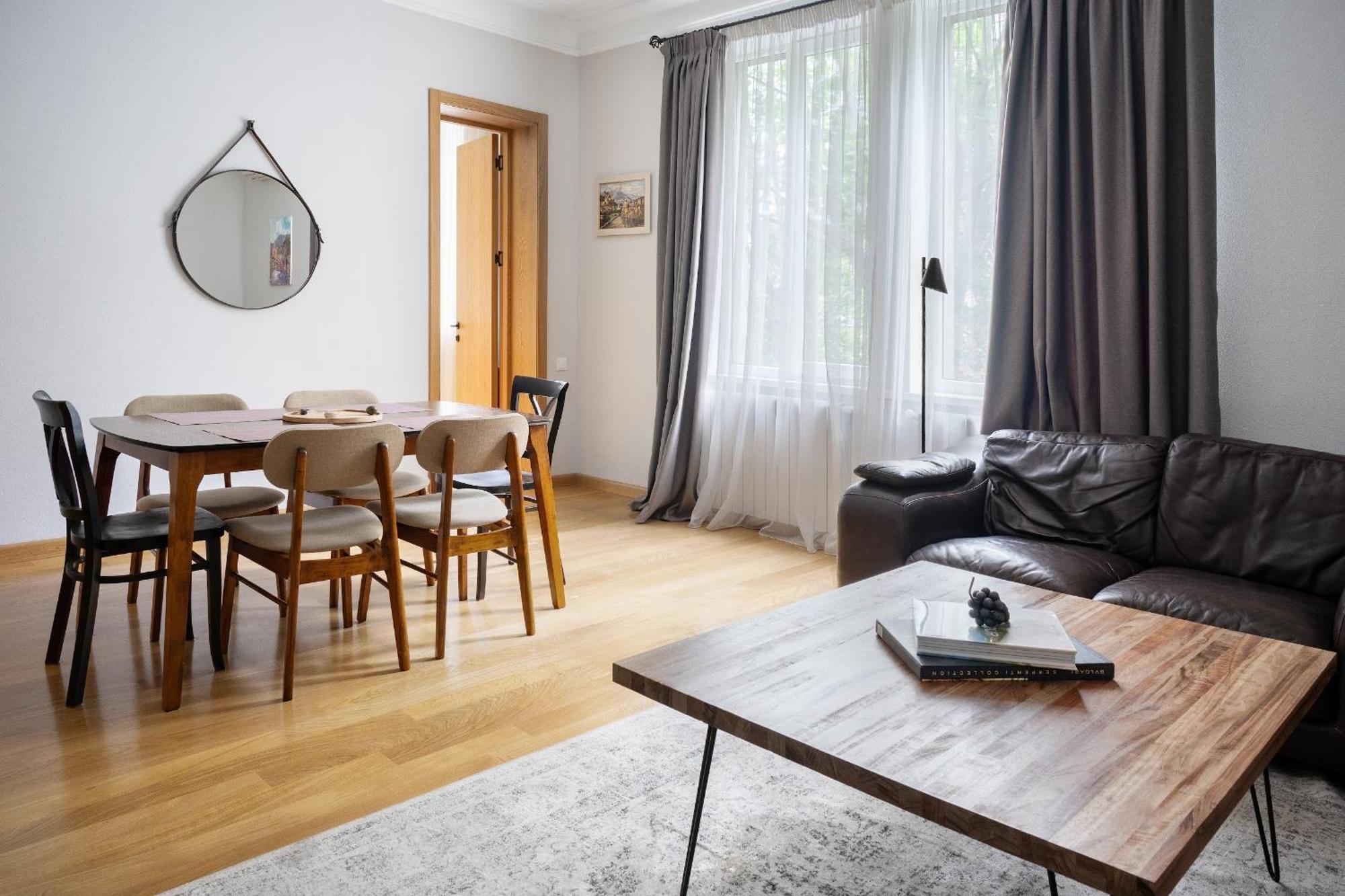 On Liberty Square With 2bd Tbilisi